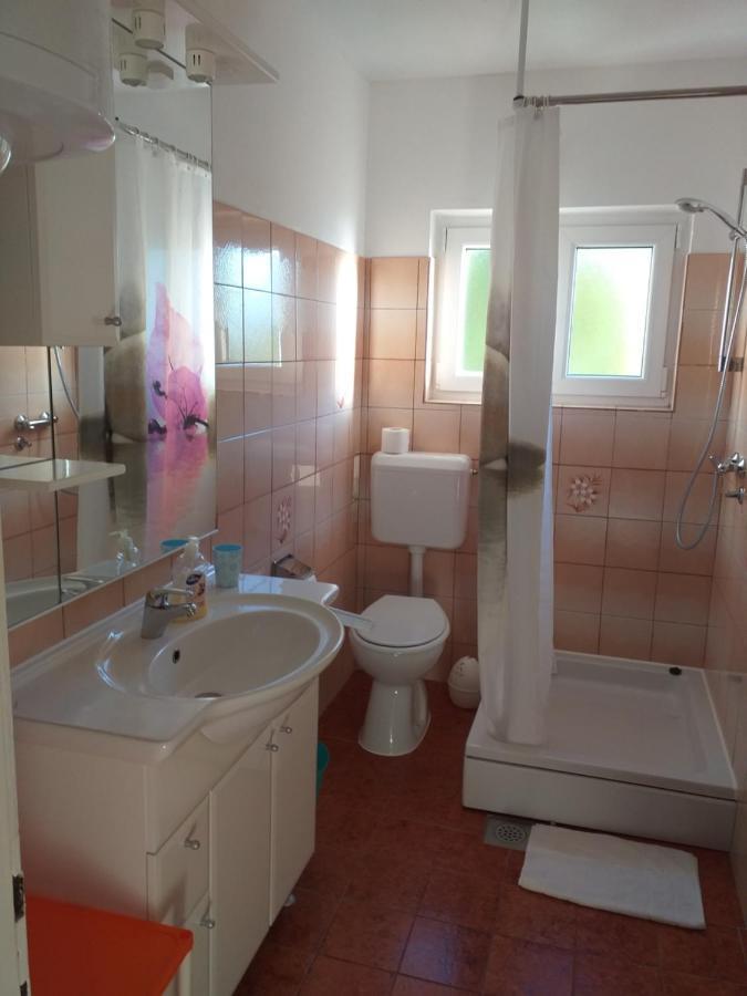 Apartments Picolo Paradiso Miljenko Debelic Barbat na Rabu Εξωτερικό φωτογραφία
