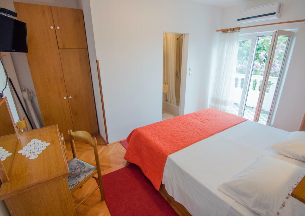 Apartments Picolo Paradiso Miljenko Debelic Barbat na Rabu Εξωτερικό φωτογραφία